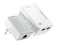Адаптер Powerline TP-LINK TL-WPA4220KIT (TL-WPA4220 1шт, TL-PA4010 1шт)