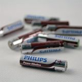 Батарейка R3 PHILIPS POWER Alkaline AAA FOL 4шт
