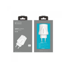   USB 220 Celebrat CU01 USB (2USB, 2.4A) white Micro